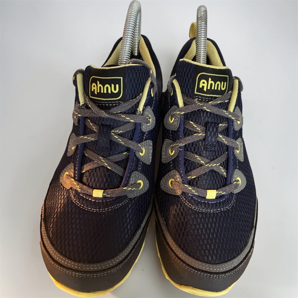 Ahnu Sugarpine Hiking Shoes Navy Blue Yellow Vibram AF2473ASAU Sz Womens 7